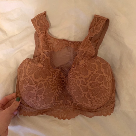 Victoria’s Secret Pink lace front bra - Picture 1 of 4